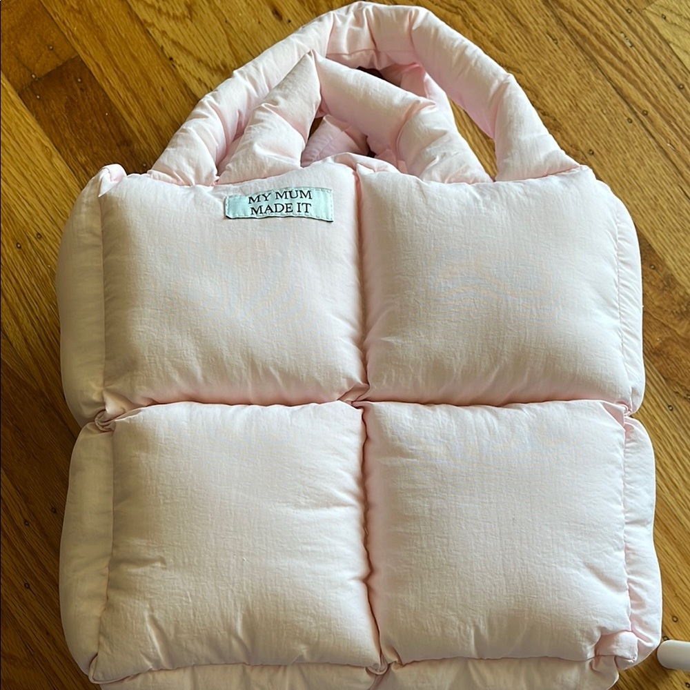 My Mum Made it Pink Puffer Tote Bag